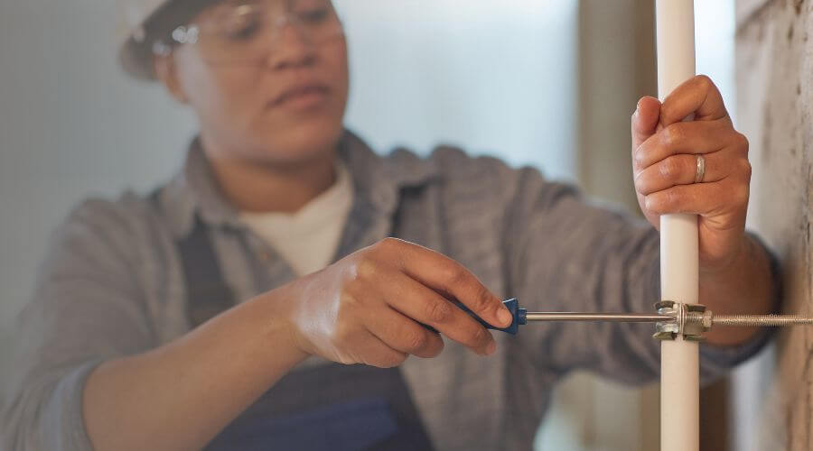 Expert burst pipe repair services in Dennison, IL